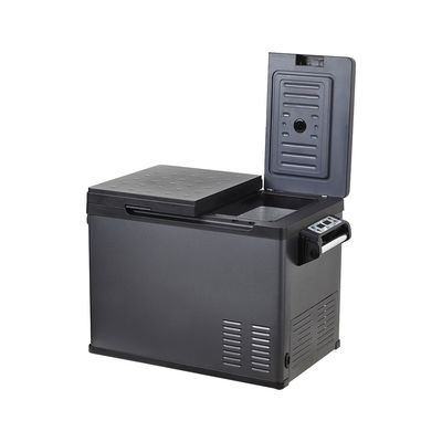 Puissant réfrigérateur de voiture à double contrôle de température de 50L pour camping alimenté par l'énergie solaire